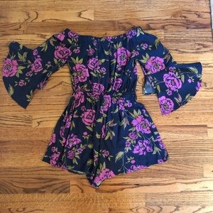 Express Off the shoulder floral romper